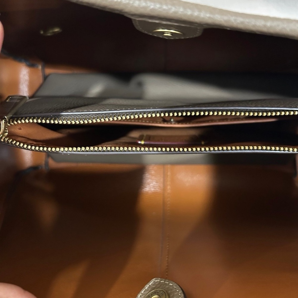 Coach Luna Leather Shoulder Bag medium - Picture 4 of 9